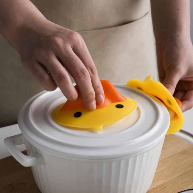 Hot Duck Gloves